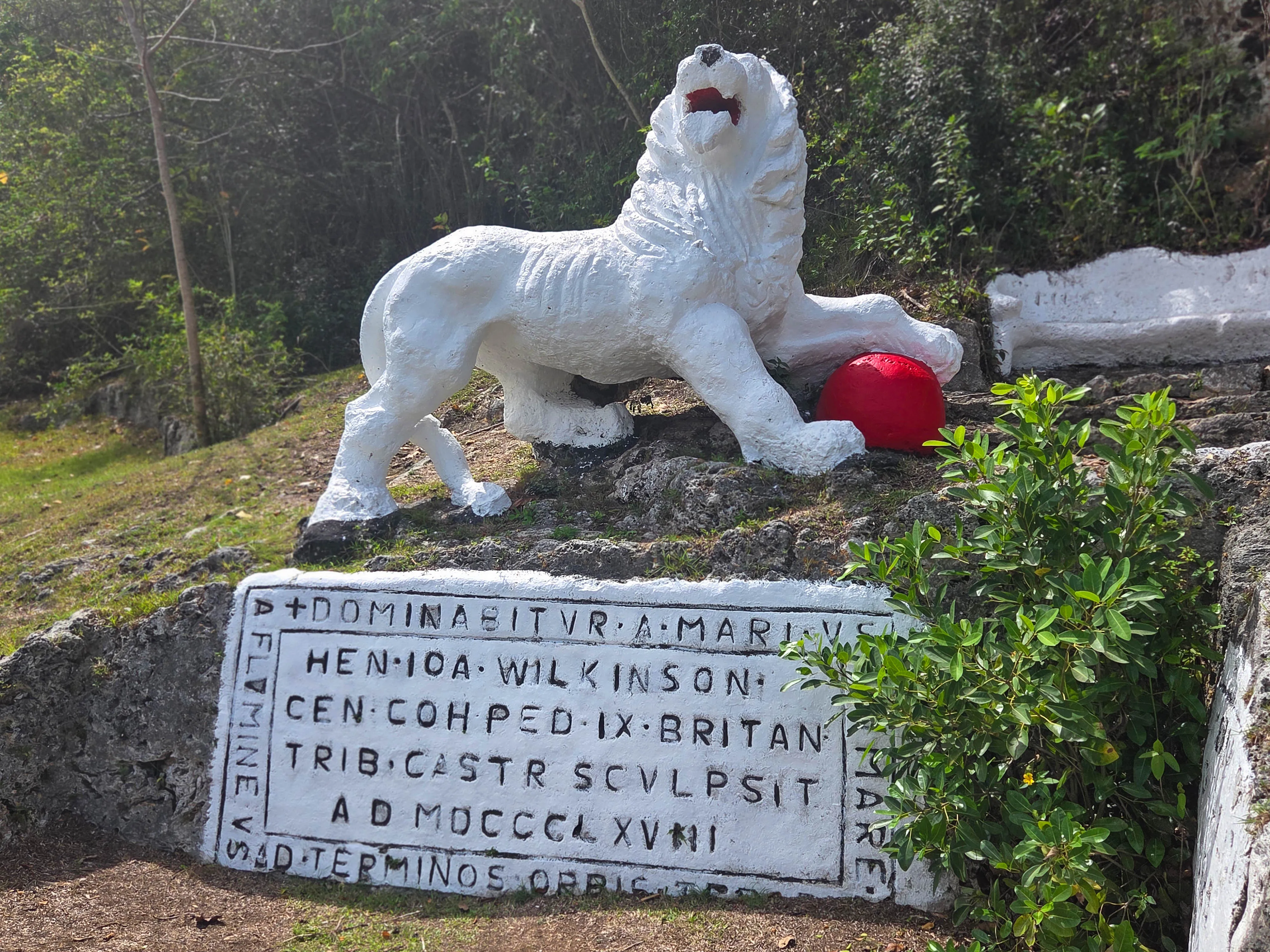 Barbados_Gun-Hill_Latin_Lion_Jayne.jpg