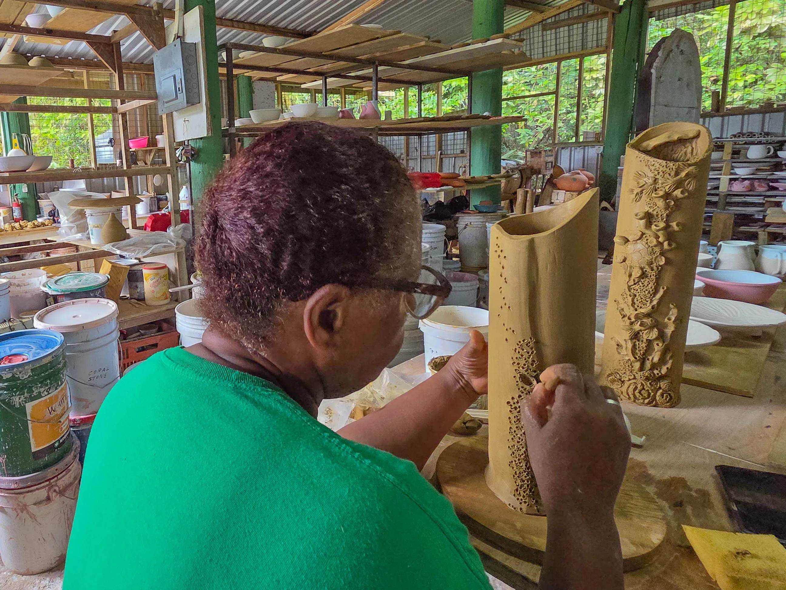 BarbadosHamiltonPotteryDecoratingVase