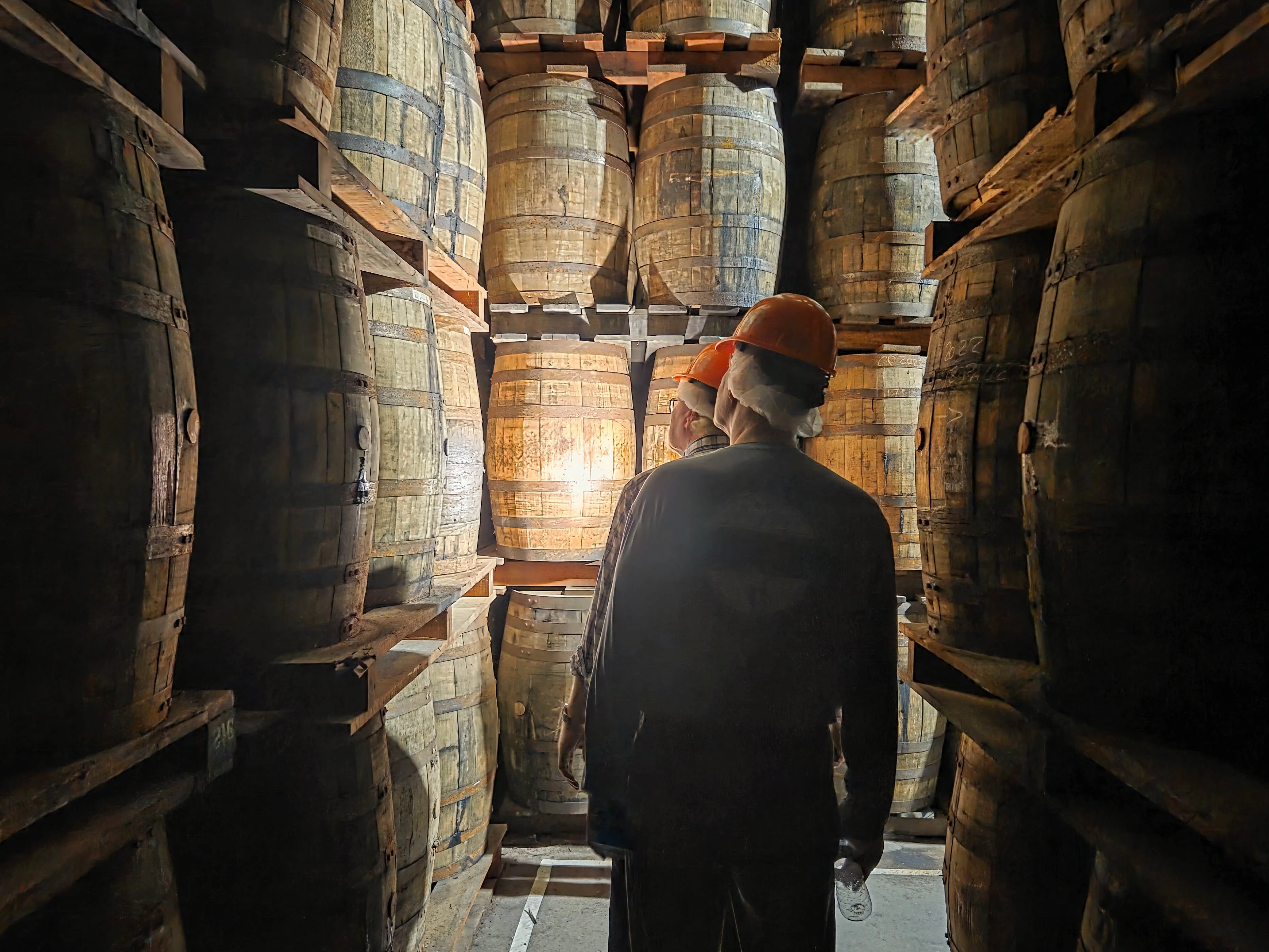 Barbados_Stade_Rum_Distillery_Barrel_Maze_2men_Jayne.jpg